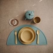 Dinnerware 4